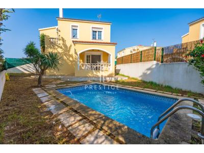 3 bedroom villa for sale, Calan Bosch, Ciutadella de Menorca, Western Menorca, Menorca