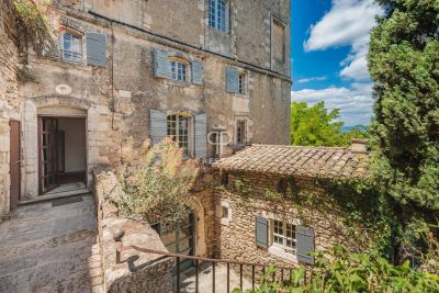 2 bedroom house for sale, Menerbes, Vaucluse, Luberon