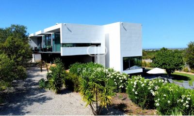 4 bedroom villa for sale, Estoi, Central Algarve, Algarve