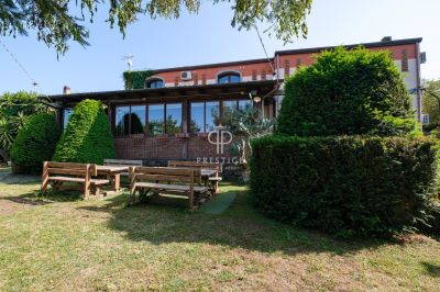 Unique 8 bedroom Commercial Property for sale with countryside view in Castiglione, Sicily