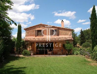 10 bedroom commercial property, Lorgues, Var, Provence