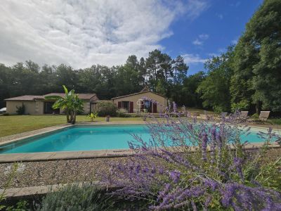 Authentic 3 bedroom House for sale with countryside view in Fraisse, Nouvelle Aquitaine