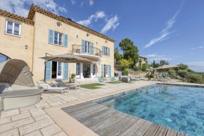 Modern 4 bedroom House for sale with panoramic and countryside views in Montauroux, Provence Alpes Cote d'Azur