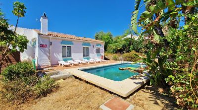Authentic 3 bedroom House for sale with countryside view in Vinuela, Andalucia