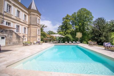 Renovated 13 bedroom Chateau for sale in Lauzun, Nouvelle Aquitaine