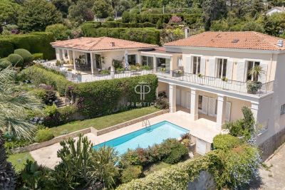 Luxury 4 bedroom House for sale with panoramic and sea views in Croix des Gardes, Cannes, Provence Alpes Cote d'Azur