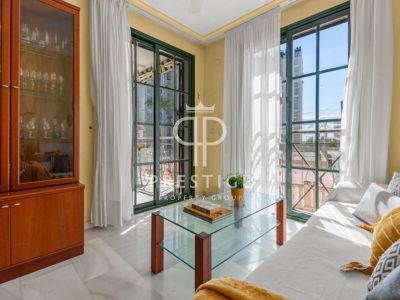 Beachfront 2 bedroom Apartment for sale with sea view in El Campello, Valencia