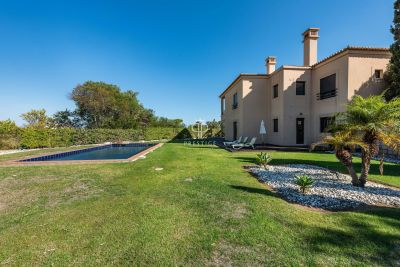 Furnished 2 bedroom Apartment for sale in Praia da Luz, Algarve