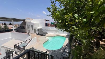 Beautiful 4 bedroom Townhouse for sale with countryside view in Alhaurin el Grande, Andalucia