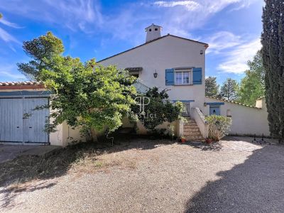 Inviting 4 bedroom House for sale in Espira de l'Agly, Occitanie