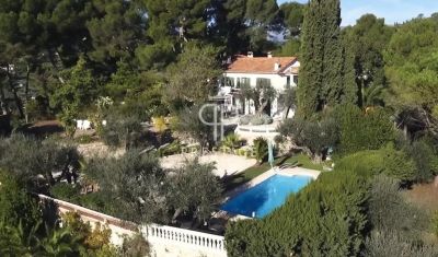 Authentic 6 bedroom Villa for sale with countryside view in Mougins, Provence Alpes Cote d'Azur