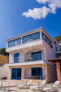 Stunning 7 bedroom Villa for sale with sea view in Herceg Novi, Coastal Montenegro