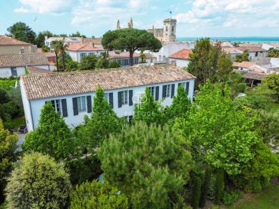 Unique 13 bedroom Commercial Property for sale with countryside view in Saint Martin de Re, Nouvelle Aquitaine