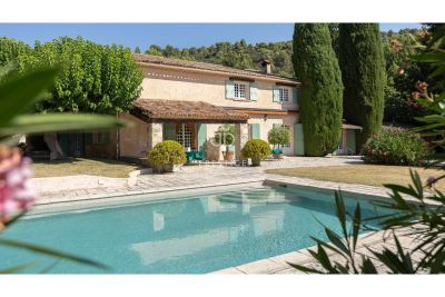 Immaculate 3 bedroom House for sale in Aups, Provence Alpes Cote d'Azur