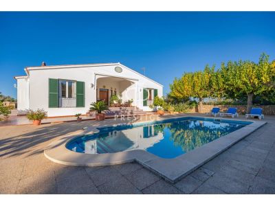 5 bedroom villa for sale, Sant Lluis, South Eastern Menorca, Menorca