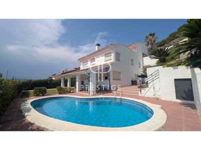 Spacious 7 bedroom Villa for sale with sea and panoramic views in Blanes, Catalonia