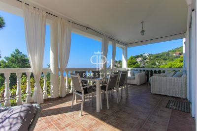 Beautiful 4 bedroom Villa for sale with sea and panoramic views in Zeleni Pojas, Coastal Montenegro
