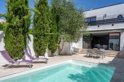 Immaculate 4 bedroom House for sale in La Rochelle, Nouvelle Aquitaine