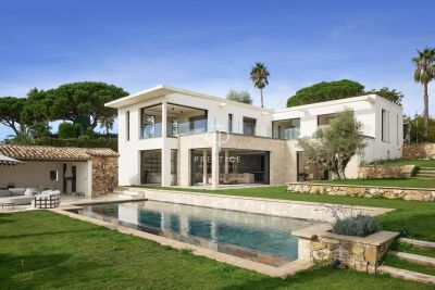 Wow factor 5 bedroom Villa for sale with sea and panoramic views in Super Cannes, Cannes, Provence Alpes Cote d'Azur