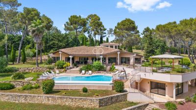 Stunning 6 bedroom Villa for sale with countryside view in Mougins, Provence Alpes Cote d'Azur