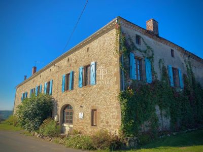 7 bedroom Farmhouse for sale with countryside and panoramic views with Income Potential in Le Segur, Monesties, Occitanie