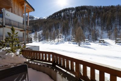 Immaculate 4 bedroom Appartement for sale in Val d'Isere, Auvergne Rhone Alpes