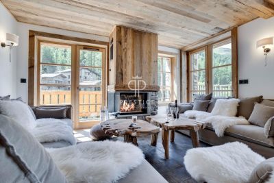 Immaculate 3 bedroom Appartement for sale with panoramic view in Val d'Isere, Auvergne Rhone Alpes