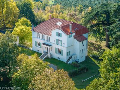 8 bedroom House for sale with countryside view with Income Potential in Issigeac, Nouvelle Aquitaine
