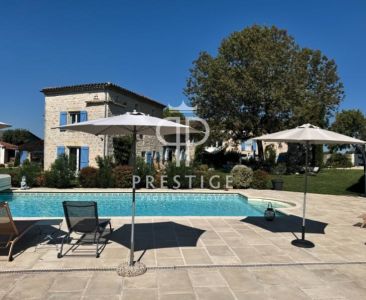 Income Potential 8 bedroom House for sale with countryside view in Cordes sur Ciel, Occitanie