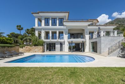 Grand 6 bedroom Villa for sale with sea and panoramic views in Sierra Blanca, Marbella, Andalucia