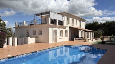 Stunning 4 bedroom Villa for sale with countryside view in Alhaurin el Grande, Andalucia