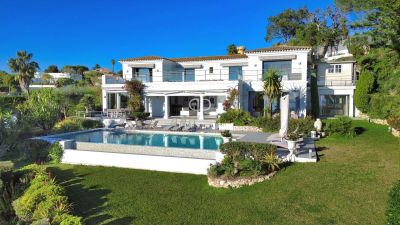 Wow factor 5 bedroom House for sale with panoramic and sea views in Super Cannes, Cannes, Provence Alpes Cote d'Azur