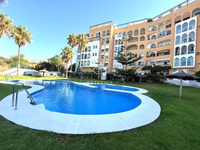 Modern 3 bedroom Apartment for sale with sea and panoramic views in Seghers, Estepona, Andalucia