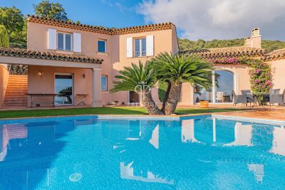 Immaculate 5 bedroom Villa for sale with panoramic and sea views in Grimaud, Provence Alpes Cote d'Azur