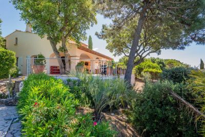 Stunning 4 bedroom House for sale with sea and panoramic views in Grimaud, Provence Alpes Cote d'Azur