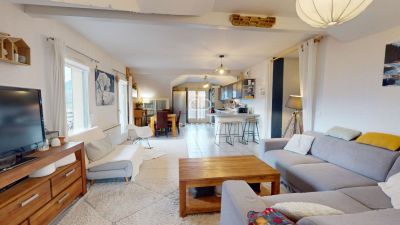 Authentic 3 bedroom Appartement for sale in Saint Gervais les Bains, Auvergne Rhone Alpes