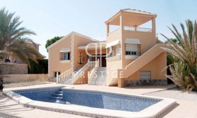 Waterfront 3 bedroom Villa for sale with sea view in La Manga , Murcia, Murcia