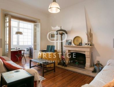 Spacious 4 bedroom Apartment for sale in Benfica, Lisbon City, Central Portugal
