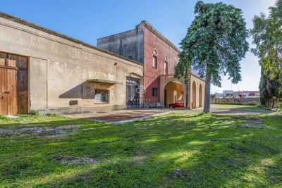 Character 7 bedroom Historic Property in Presicce, Puglia