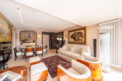 Stunning 1 bedroom Apartment for sale with sea view in La Croisette, Cannes, Provence Alpes Cote d'Azur