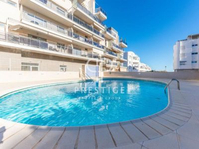 Immaculate 3 bedroom Apartment for sale with sea view in El Campello, Valencia