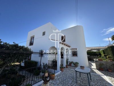 Authentic 4 bedroom Villa for sale with sea view in Mojacar, Andalucia