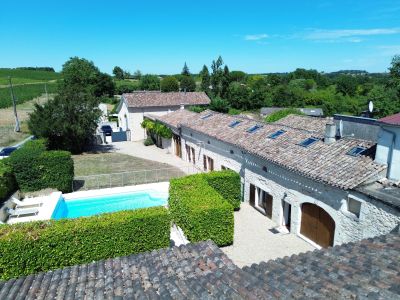 Income Producing 7 bedroom Farmhouse for sale with countryside view in Caplong, Nouvelle Aquitaine