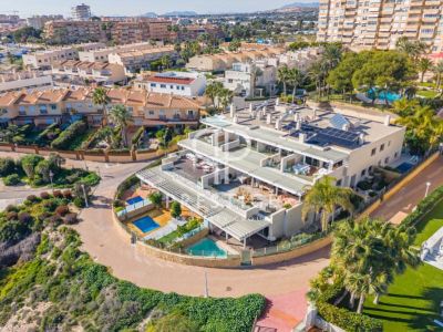 Luxury 3 bedroom Villa for sale with sea view in El Campello, Valencia