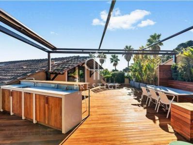 Immaculate 3 bedroom Apartment for sale with panoramic view in Saint Jean Cap Ferrat, Provence Alpes Cote d'Azur