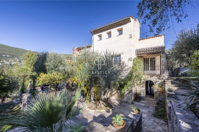 Stunning 6 bedroom House for sale with panoramic view in Grasse, Provence Alpes Cote d'Azur