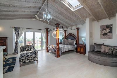 Spacious 4 bedroom Townhouse for sale in Mullins, Saint Peter