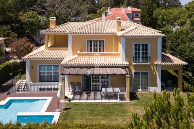 Beautiful 5 bedroom Villa for sale in Alcabideche, Central Portugal