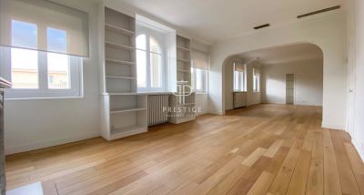 Immaculate 3 bedroom Apartment for sale in Nice, Provence Alpes Cote d'Azur