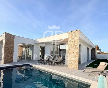 Modern 3 bedroom Villa for sale in Serra do Bouro, Central Portugal